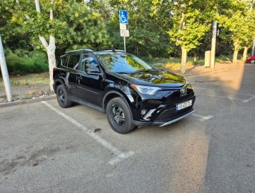 TOYOTA RAV4 4X4