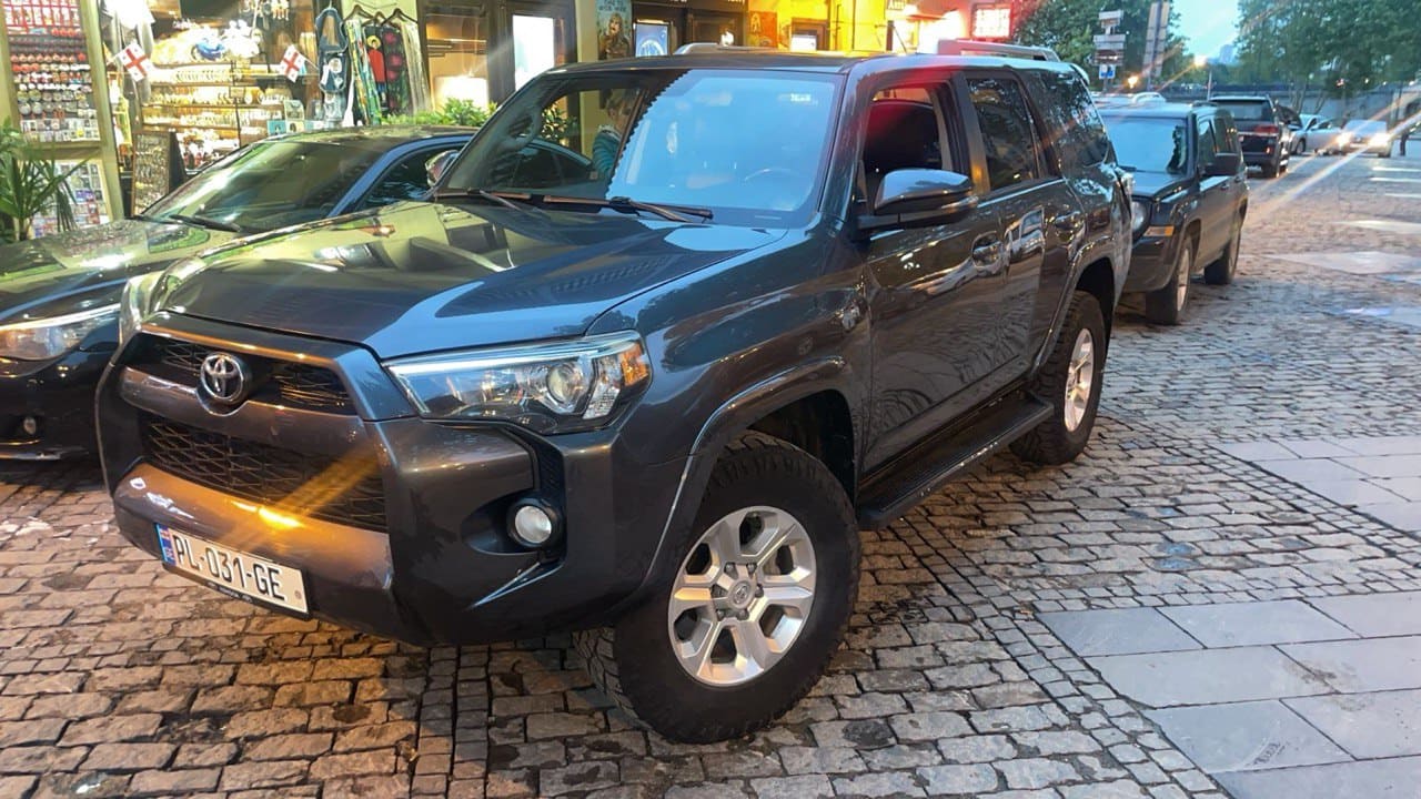 TOYOTA 4 RUNNER 4X4
