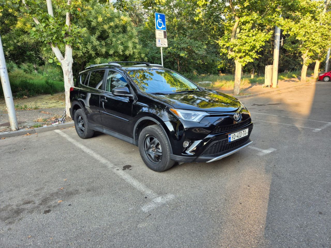 TOYOTA RAV4 4X4